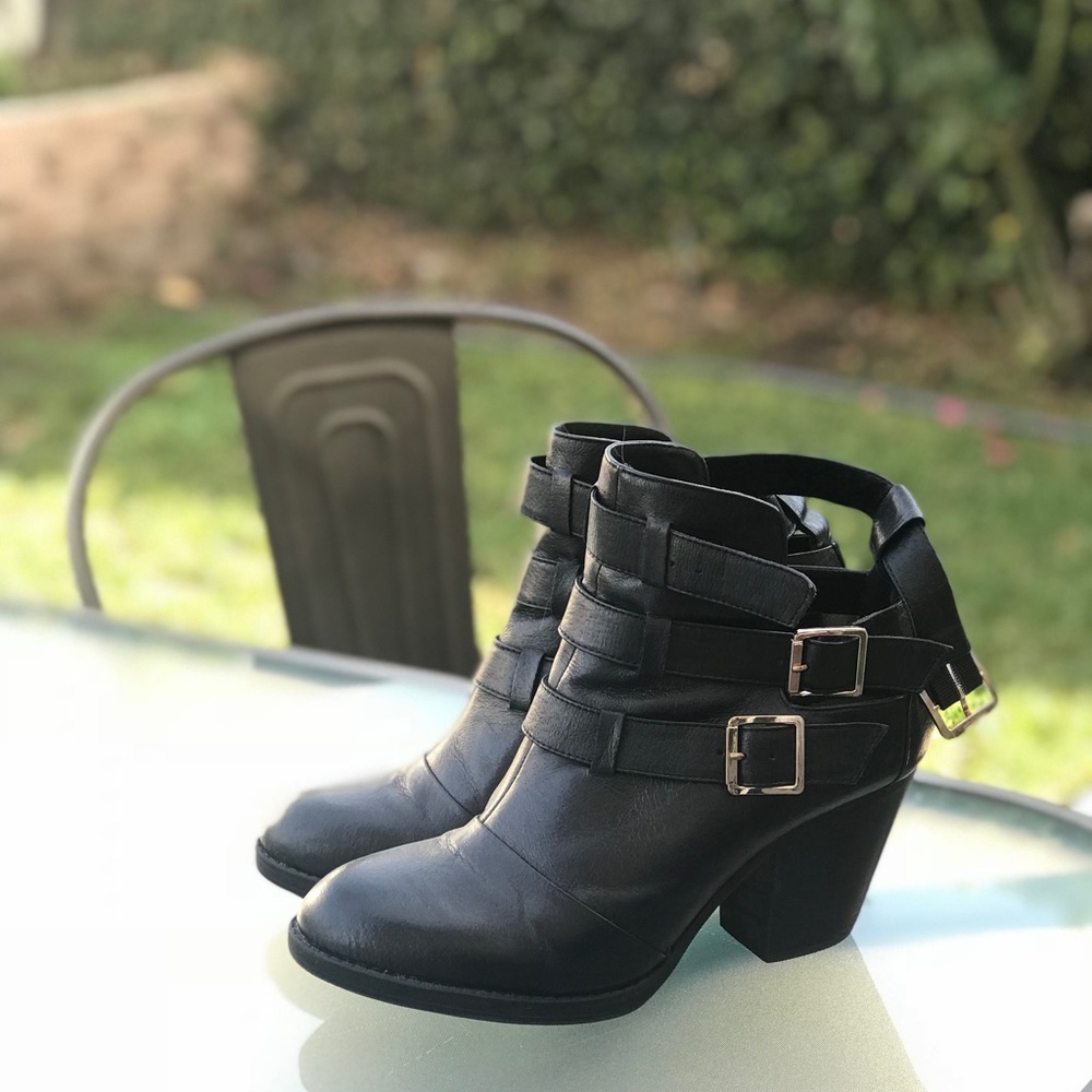 Steve Madden Leather Booties